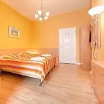 Hotel-pension Am Savignyplatz ゲストハウス ベルリン