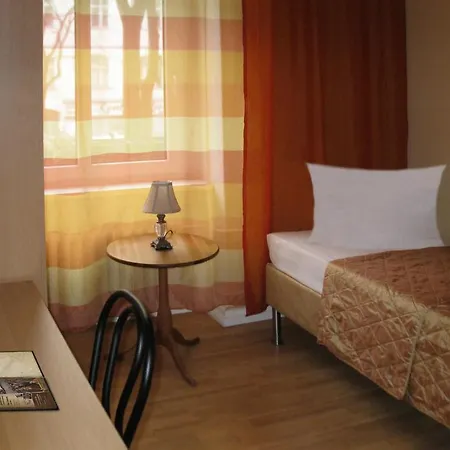 게스트하우스 Hotel-pension Am Savignyplatz 2*